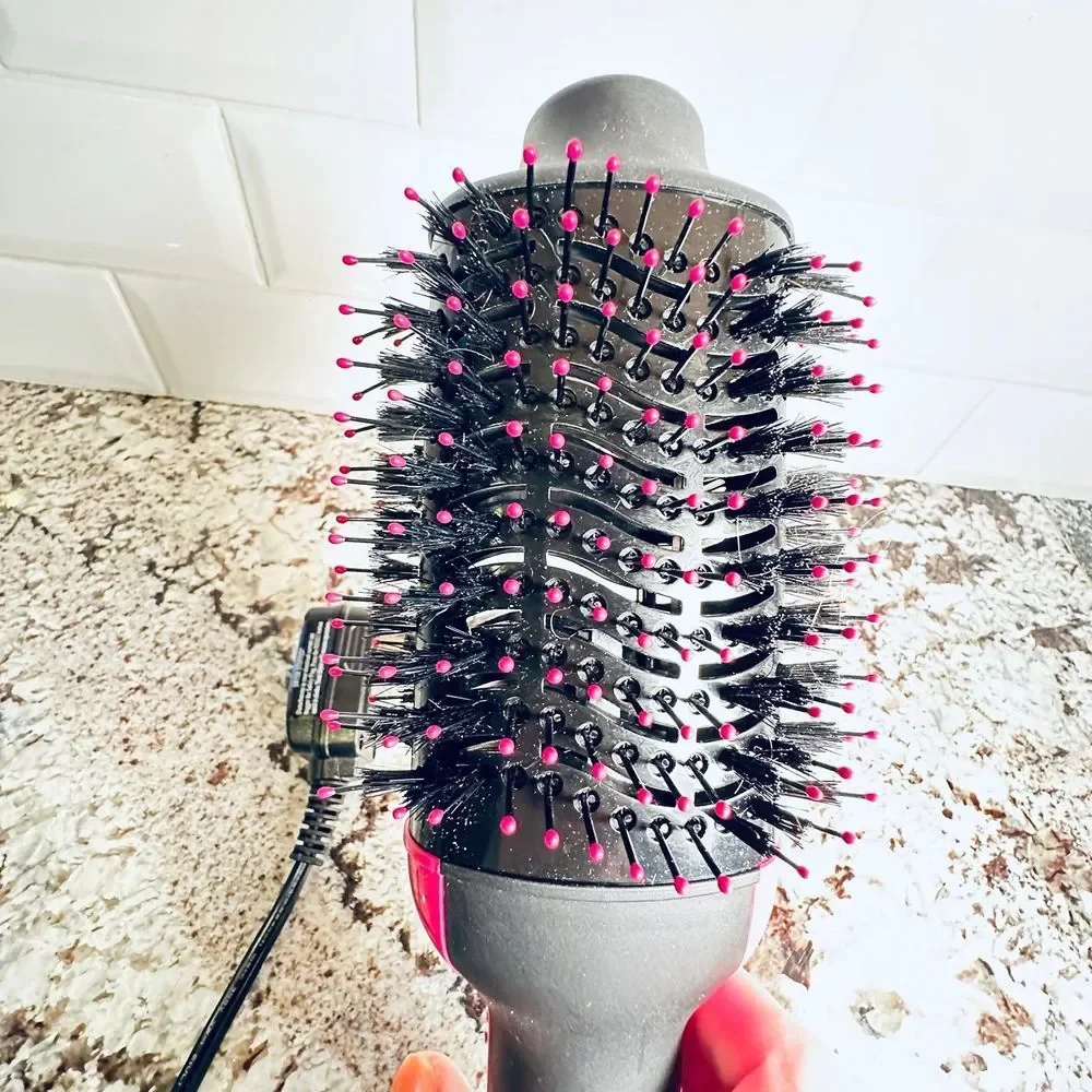 Revlon One-Step Hair Dryer & Volumizer Hot Air Brush!
